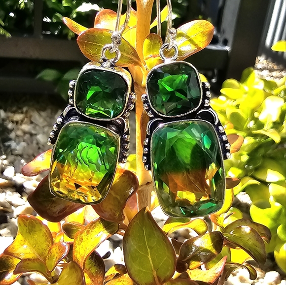 RELISTED - Picture 5 of 12